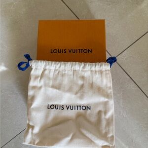 Louis Vuitton Orange Belt Box with White Dust Bag